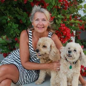 Meet your Posher, Joanne